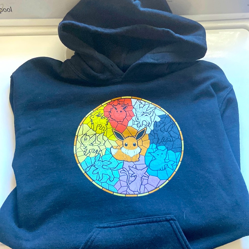 Juniors Size Small Hot Topic Pokémon Hoodie